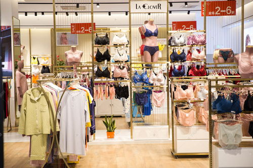 消费折扣商品商品陈列双十一购物摄影图配图高清摄影大图 千库网
