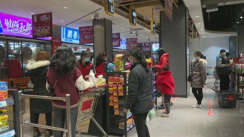 连州强化疫情防控保障市民安心购物